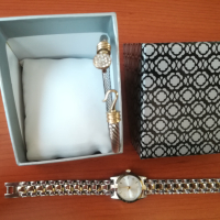 Стилен ръчен дамски часовник - електронен, снимка 2 - Дамски - 45060152