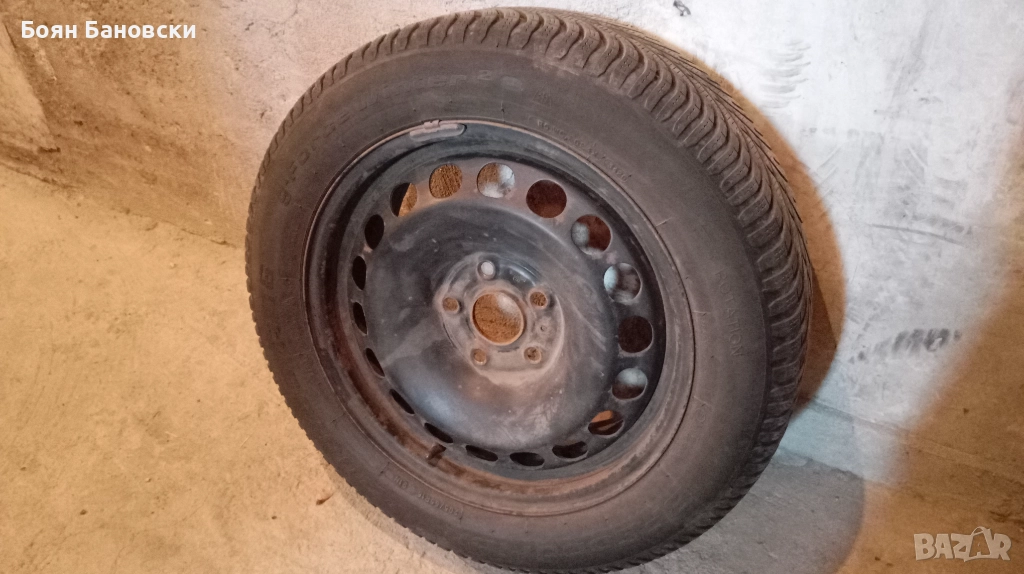 4 бр. стоманени джанти за Пасат Б6 + две зимни гуми, снимка 1