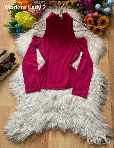 Цикламена блуза с голи рамена, снимка 1