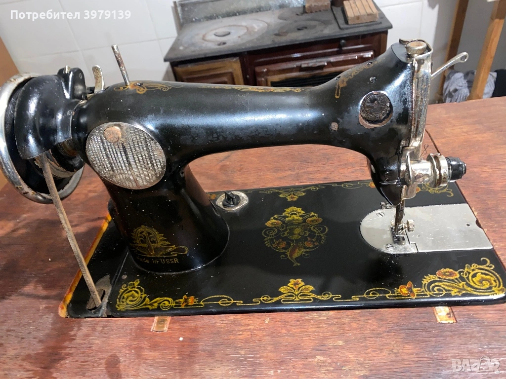 Продавам стара механична шевна машина, снимка 1