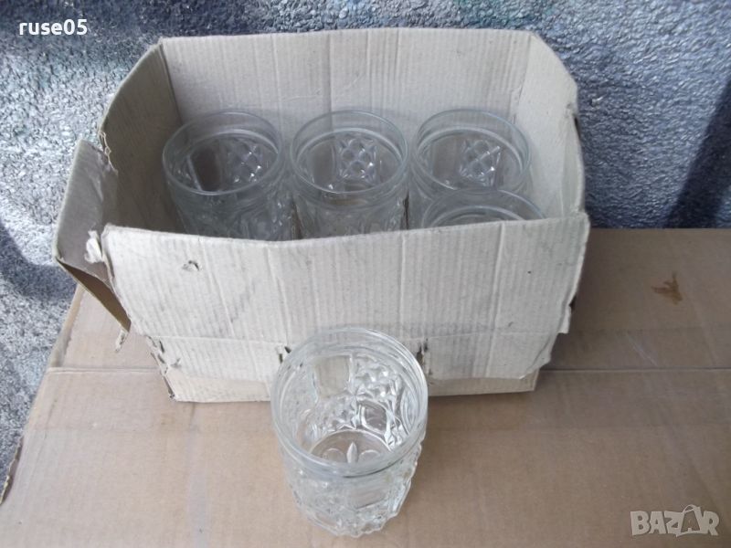 Лот от 5 бр. релефни стъклени чаши, снимка 1
