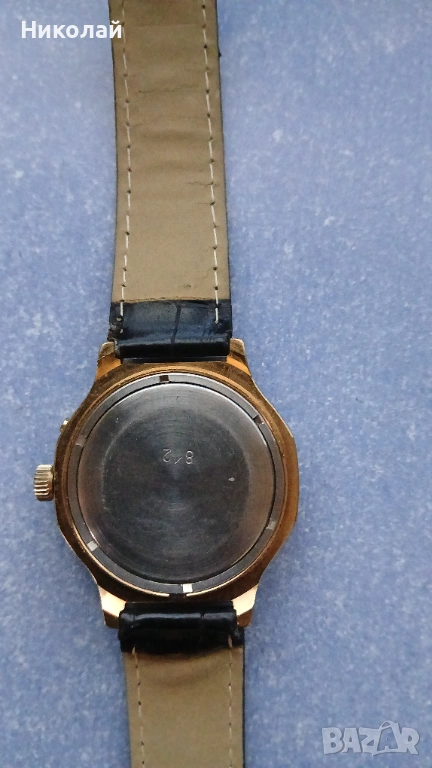 Продавам часовник слава позлатен не различим от нов в него добро състояние , снимка 1