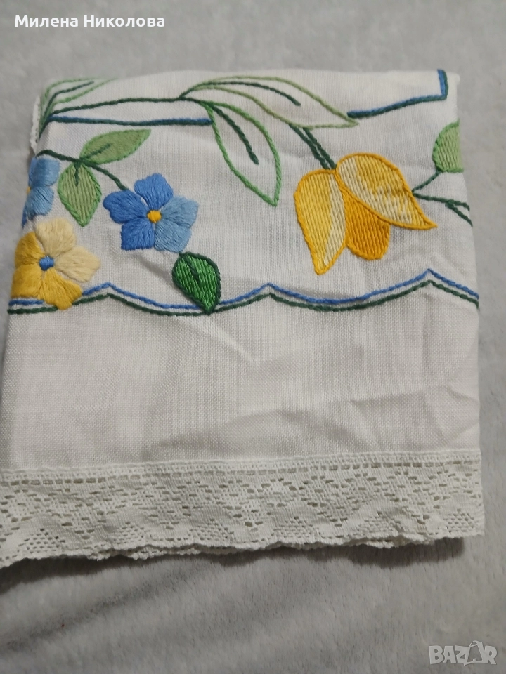 Покривка с бродерия, снимка 1