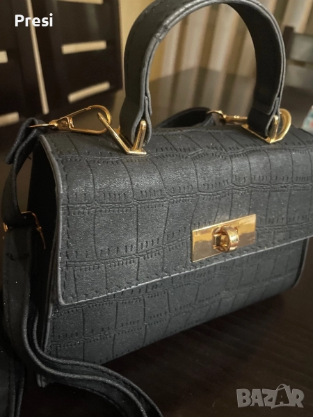 Малка дамска черна луксозна чанта , снимка 1
