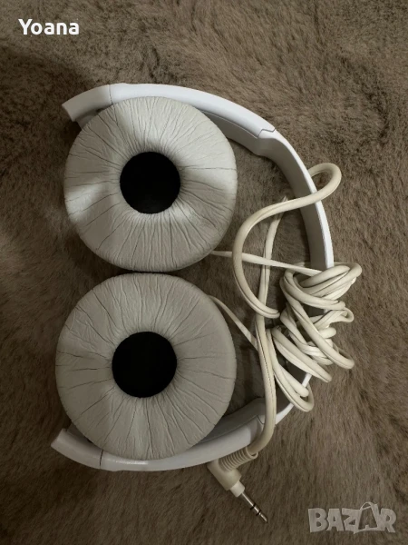 Слушалки SONY с кабел, снимка 1