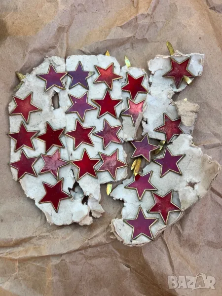 Продавам войнишка звезда от соца , снимка 1