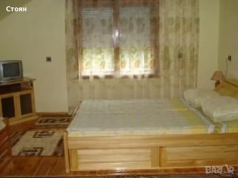 Отдавам под наем етаж от къща във Велинград – 100 кв.м, 4 стаи, снимка 1