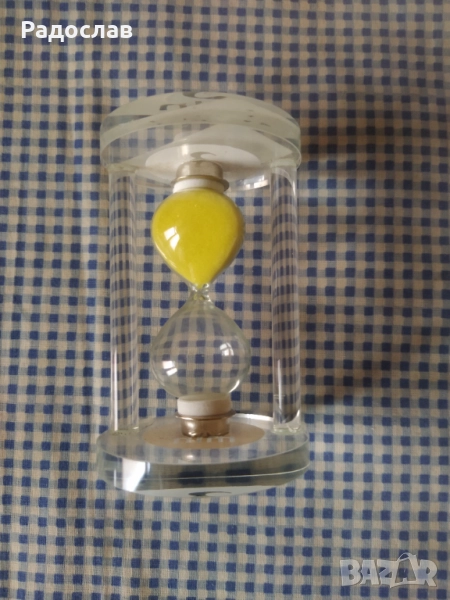 стъклен пясъчен часовник , снимка 1