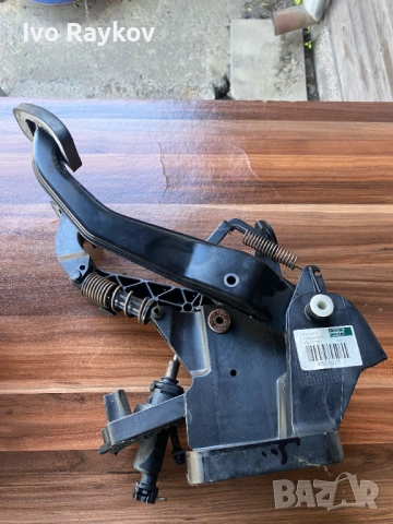 Конзола педали A1692900901 Mercedes B180 W245