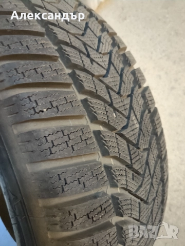 Зимни гуми Dunlop Winter Sport 5, снимка 2 - Гуми и джанти - 52657477