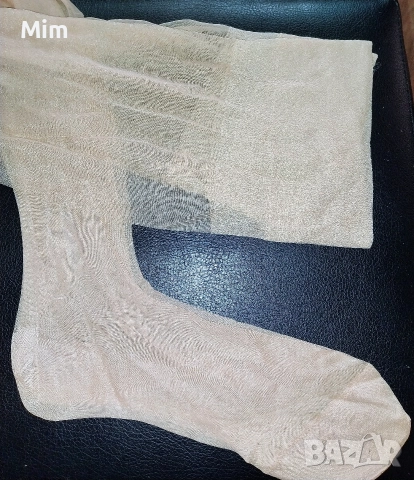 Ретро големи чорапи цвят телесен 