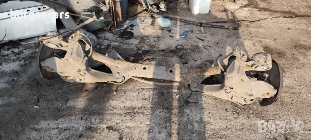 Заден мост Audi A4 B7 Avant 1.9-116к.с, снимка 2 - Части - 53692596