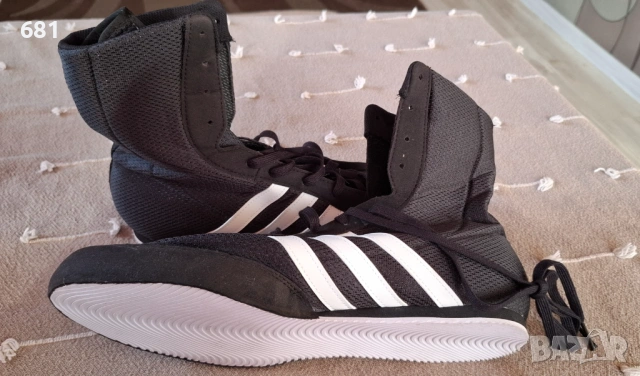 ADIDAS® обувки за бокс Box hog II, снимка 3 - Бокс - 53936756