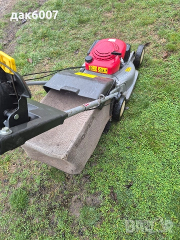 Бензинова самоходна косачка Honda HRB 475 с кош, снимка 4 - Градинска техника - 53666447
