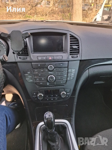 Опел Инсигния 2011 година. , снимка 17 - Автомобили и джипове - 52927332