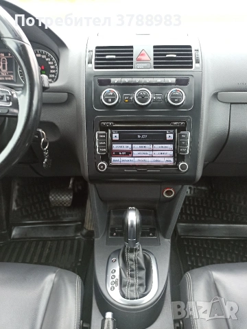 продавам volkswagen touran, снимка 14 - Автомобили и джипове - 53759005