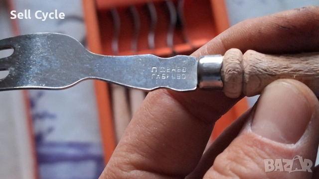 ✅СРЕДНИ ВИЛИЦИ С ДЪРВЕНА ДРЪЖКА- ЗАВОД ПЕТКО ДЕНЕВ - ГАБРОВО❗, снимка 5 - Прибори за хранене, готвене и сервиране - 53214623