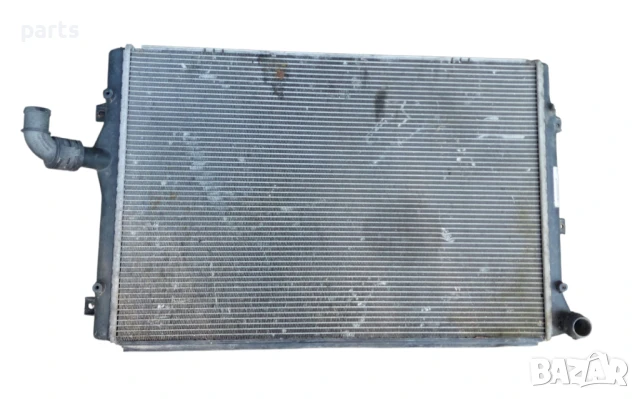 Воден Радиатор VW Голф 5 2.0TDI - Пасат - Ауди
- 1K0121251DM