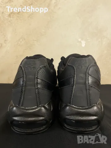 Мъжки маратонки Nike Air Max 95 Essential Triple Black, снимка 4 - Маратонки - 48159527