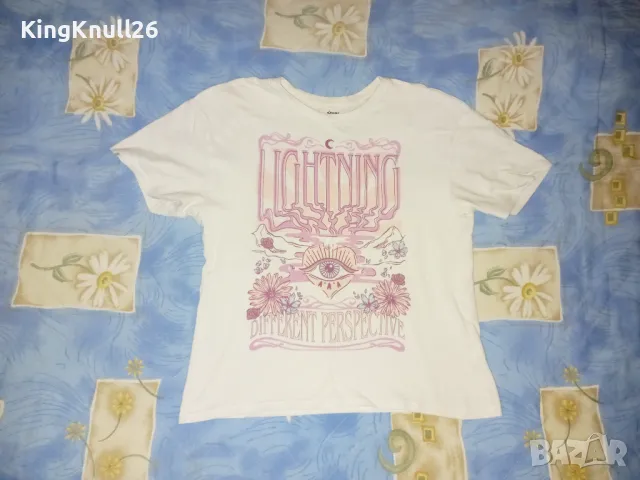 Тениска с цветя 