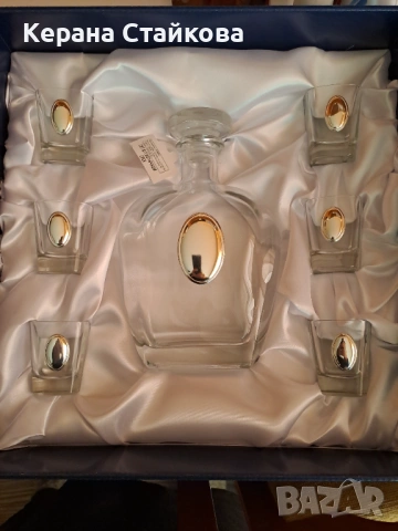 Продавам Сет бутилка и 6 чаши със сребро, снимка 4 - Сервизи - 54013699