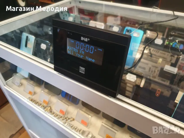 Цифров радио адаптер с DAB(+)/FM тунер за връзка със стерео система DUAL DAB 2A, снимка 6 - Декове - 49494487