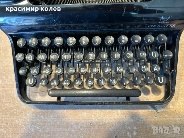 стара пишеща машина "Olympia Progress", снимка 4 - Антикварни и старинни предмети - 54134717
