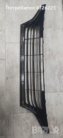 решетка за Тойота ярис , снимка 2 - Части - 53719114