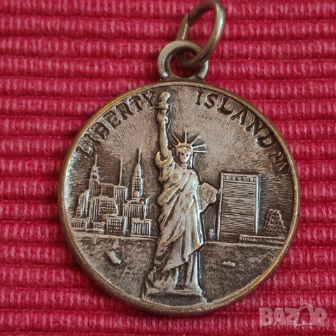 Медальон, ключодържател Ню Йорк Liberty. 
