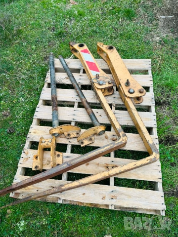 Палетни вилици за багер New Holland