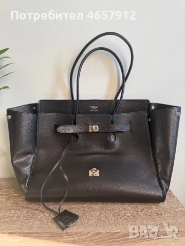 Balenciaga Bel Air оригинална, снимка 7 - Чанти - 52579392