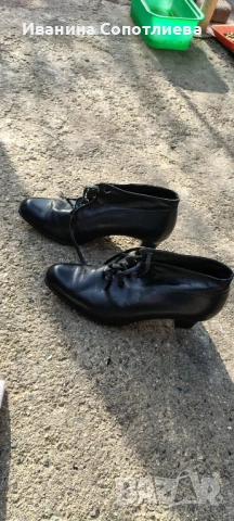 Продавам обувки и ботуши естествена и изкуствена кожа, снимка 15 - Дамски боти - 53990193