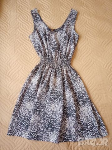 Малка лятна рокля, снимка 1 - Рокли - 46079044