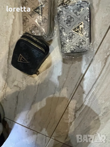 Портмоне GUESS , снимка 3 - Портфейли, портмонета - 52542509