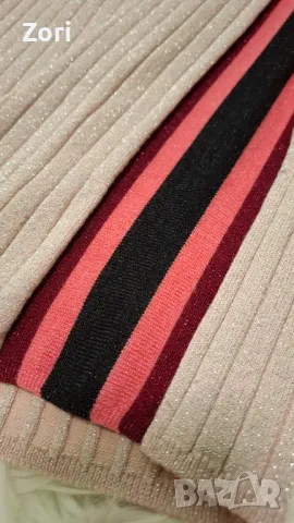 ИЗКЛЮЧИТЕЛНО КРАСИВА блестяща пола фино плетиво , снимка 5 - Поли - 49683068