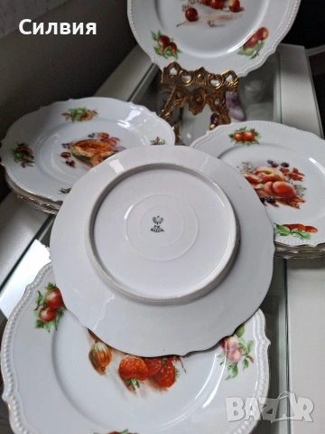Антикварен Комплект Десертни Чинии „P.K. Silesia“ – Късче История от Силезия, снимка 16 - Сервизи - 53913619