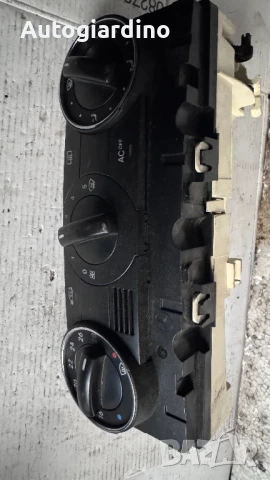 Климатичен блок / панел / табло зa Mercedes B - A1698300585