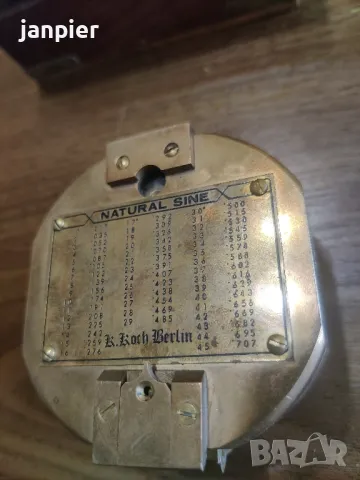 Старинен компас Natural Sine Berlin , снимка 2 - Антикварни и старинни предмети - 50177458