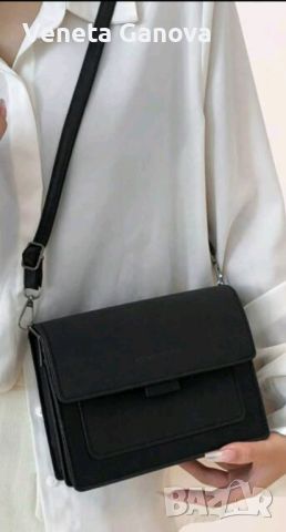 Черна чантичка през рамо с две прегради , снимка 5 - Чанти - 45544039