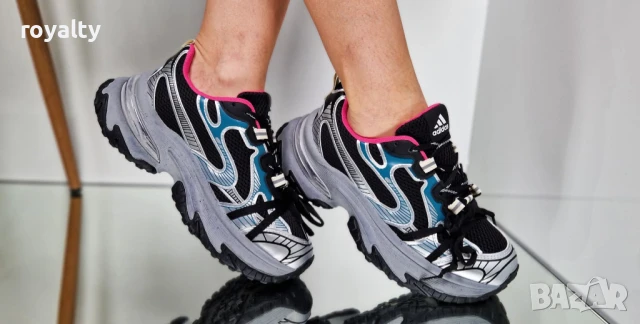 Adidas дамски маратонки , снимка 3 - Маратонки - 50947388