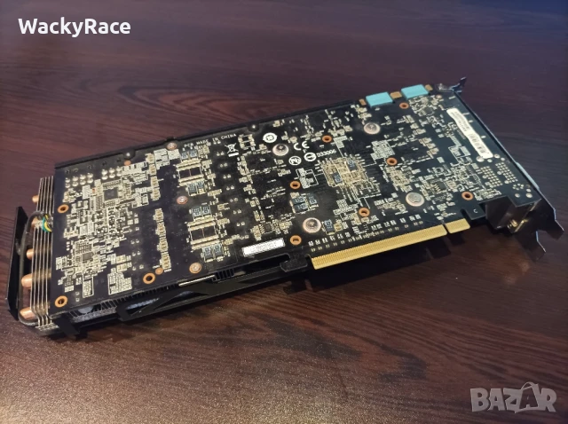 Видео карта GIGABYTE GEFORCE GTX 770 2GB, снимка 2 - Видеокарти - 50572167