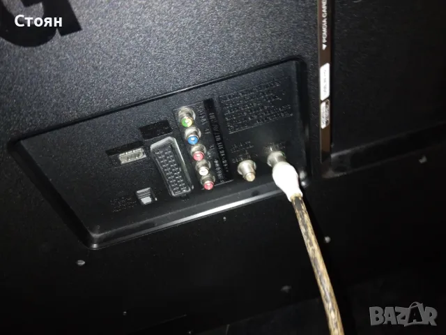 Телевизор LG 42LB550V, снимка 4 - Телевизори - 50083423