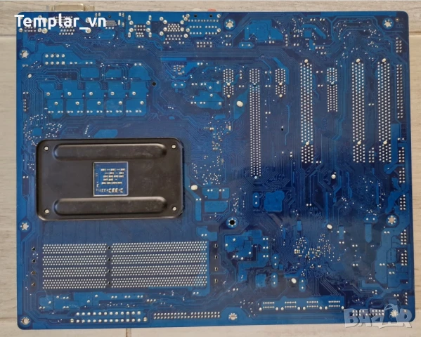 Gigabyte GA-880GA-UD3H socket AM3, снимка 3 - Дънни платки - 51417673