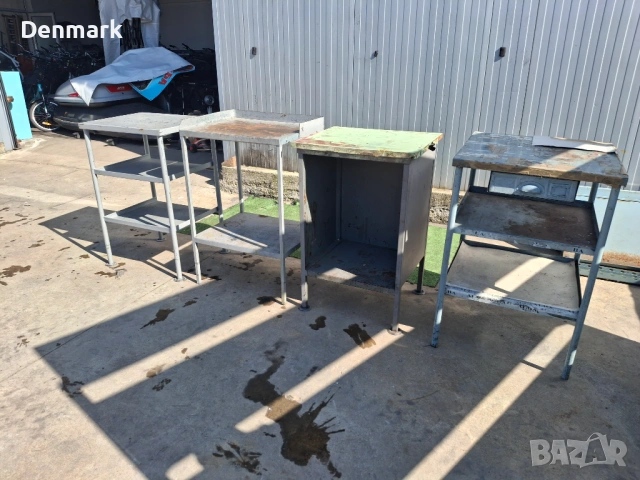 Метални масички 4 броя 