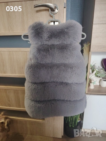 Детски пухкав елек, снимка 2 - Детски якета и елеци - 54090084