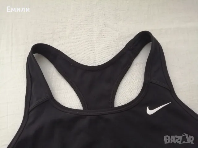 Nike DRI-FIT оригинално дамско бюстие р-р XS, снимка 2 - Корсети, бюстиета, топове - 47623450