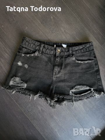 Дамски дънкови панталонки , снимка 1 - Къси панталони и бермуди - 46362070