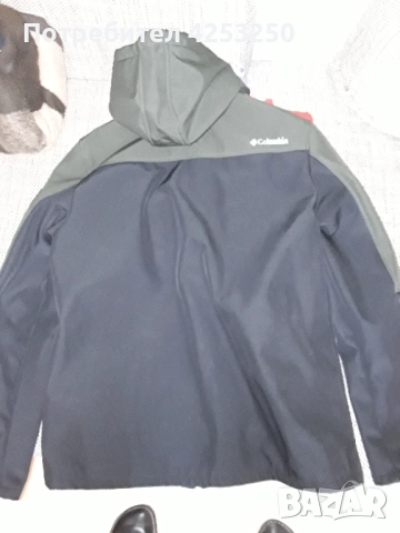 Продавам яке Columbia, снимка 2 - Якета - 52518929