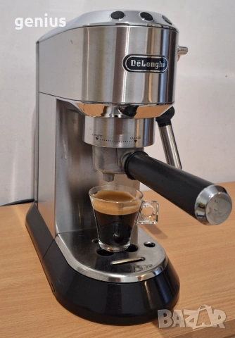 Кафемашина Делонги  Delonghi dedica , снимка 2 - Кафемашини - 54302644