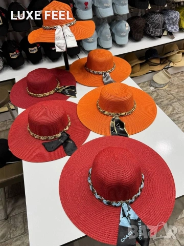 Dior ⚜️Дамски Шапки , снимка 2 - Шалове - 54272621